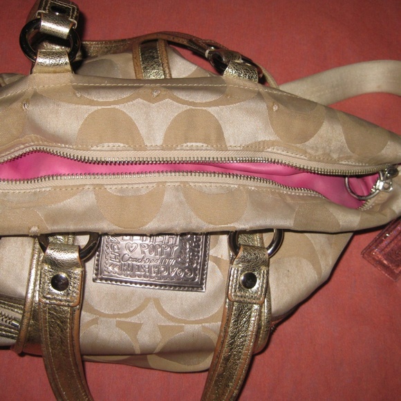 Gold and Khaki Coach Poppy Purse - Picture 2 of 7